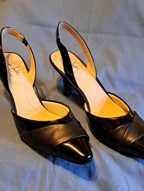 Black Slingback Pointed-Toe Heels